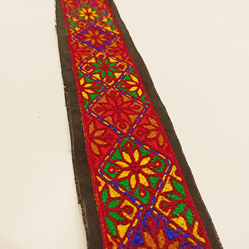  نوار سنتی سوزن دوزی زمینه مشکی 